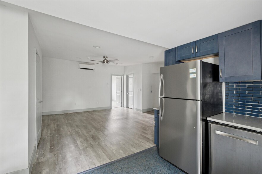 More Photos Of 1604 Ridge Ave, Philadelphia Apartments For Sale