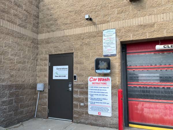 Primary Photo Of 1435 Division St, Waite Park Convenience Store For Lease