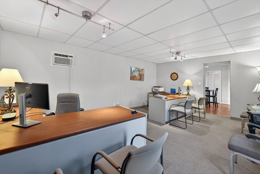 More Photos Of 1393 Church St, Decatur Office Residential For Sale