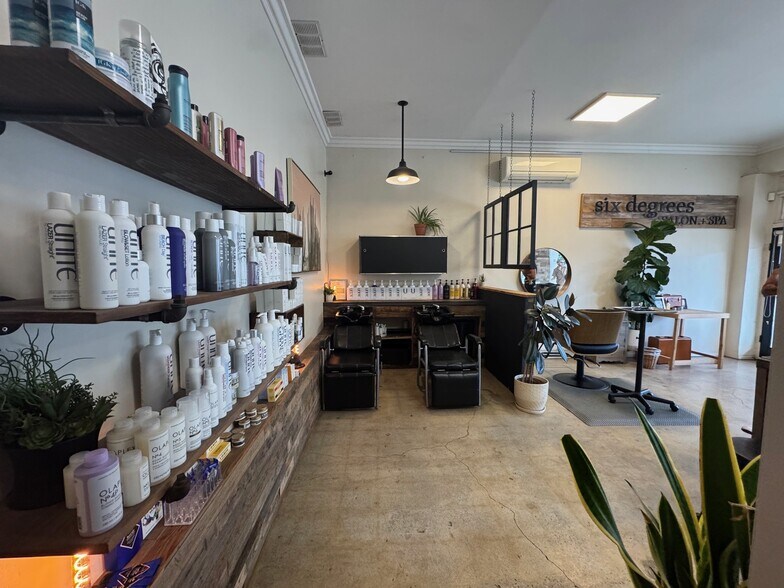 More Photos Of 939 Manhattan Beach Blvd, Manhattan Beach Freestanding For Sale