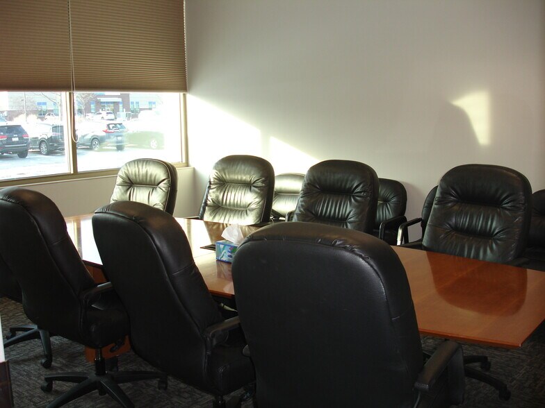 More Photos Of 2700 National Dr, Onalaska Office For Lease