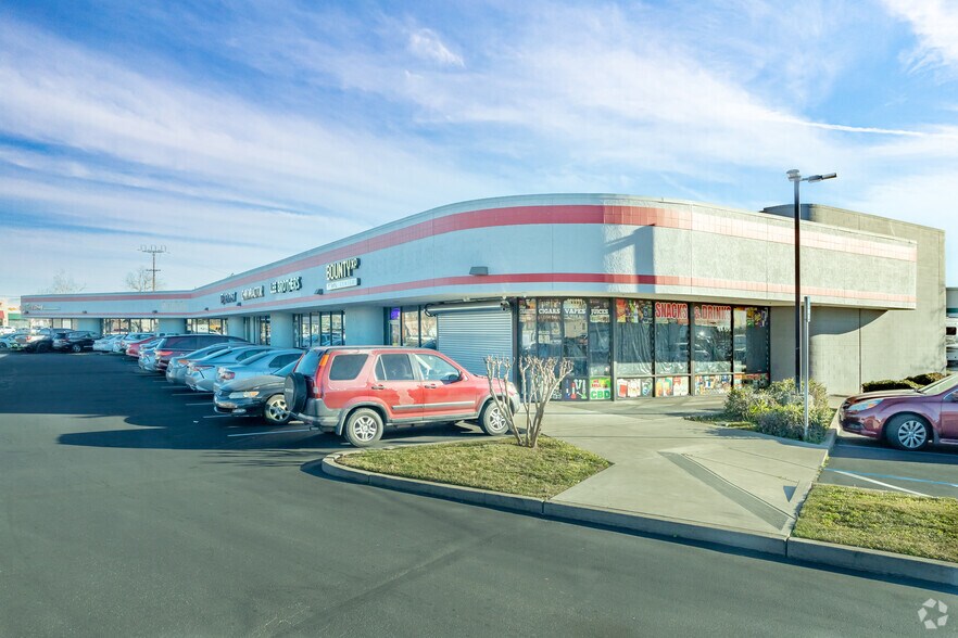 More Photos Of 7800-7850 Stockton Blvd, Sacramento Unknown For Lease