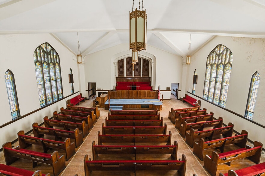 More Photos Of 350 E Tulane Rd, Columbus Religious Facility For Sale
