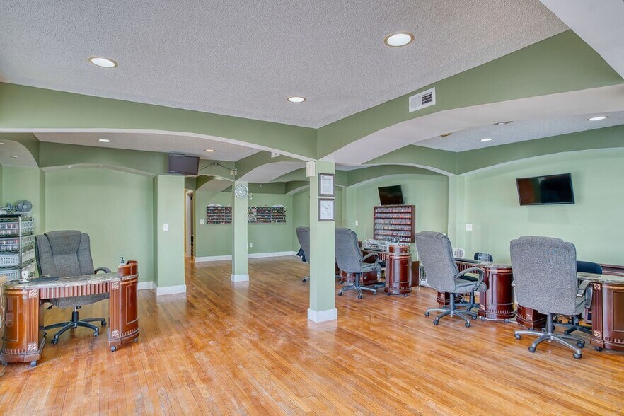 More Photos Of 226 E Main St, Union Storefront Retail Residential For Sale