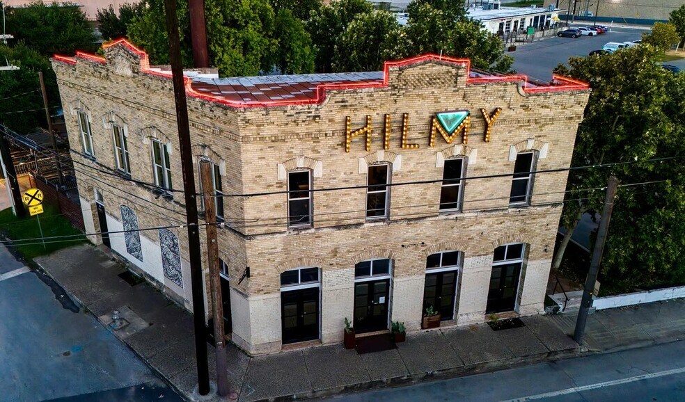 More Photos Of 125 Lamar St, San Antonio Restaurant For Lease