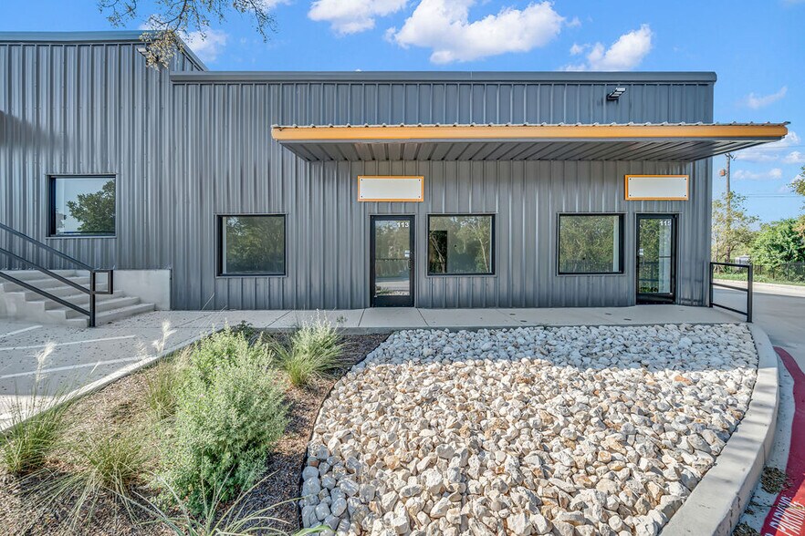 More Photos Of 4503 N Stahl Park, San Antonio Unknown For Lease
