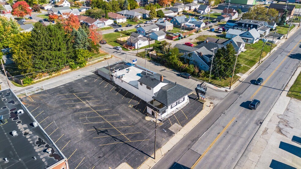 More Photos Of 1662 W Mound St, Columbus Restaurant For Sale