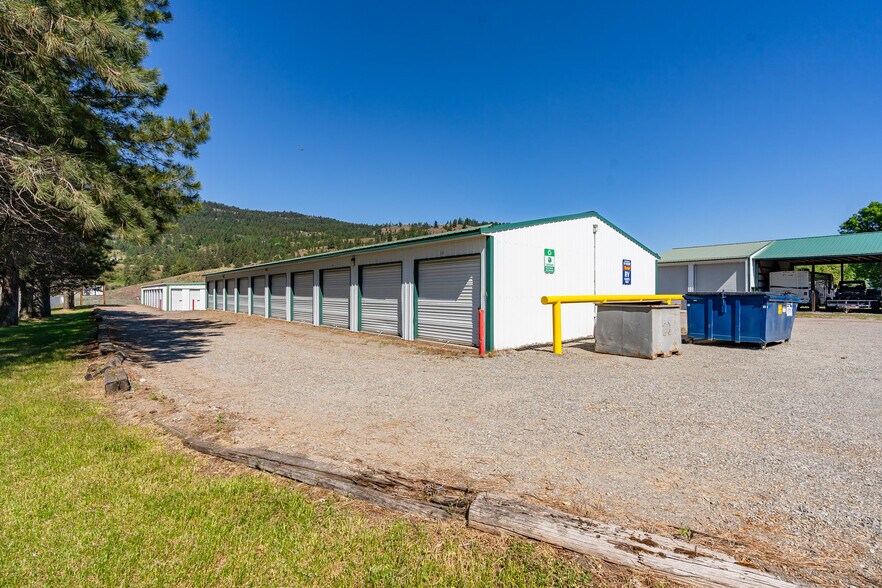 More Photos Of 8 W Curlew Lake Rd, Republic Self Storage For Sale