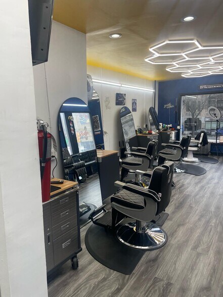 More Photos Of 2408 Grand Concourse, Bronx Office For Lease