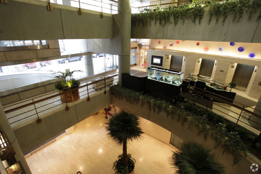 More Photos Of 1628 John F Kennedy Blvd, Philadelphia Office For Lease
