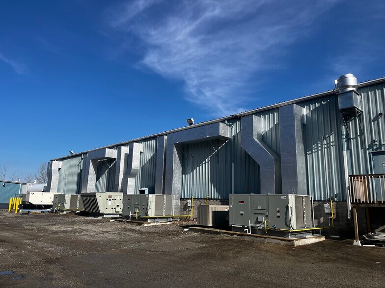 More Photos Of 42 Eighty Four Dr, Eighty Four Unknown For Lease