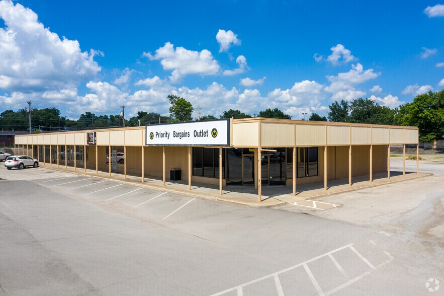 More Photos Of 534-598 SE Washington Blvd, Bartlesville Unknown For Lease