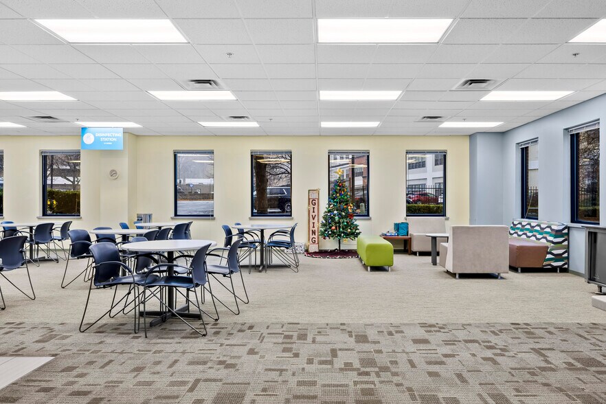 More Photos Of 725 Broadway, Albany Office For Lease