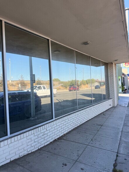 Primary Photo Of 1148 El Camino Real, San Carlos Storefront For Lease