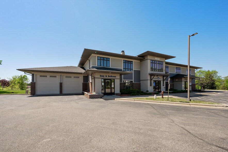 More Photos Of 18200 45th Ave N, Plymouth Office Residential For Lease