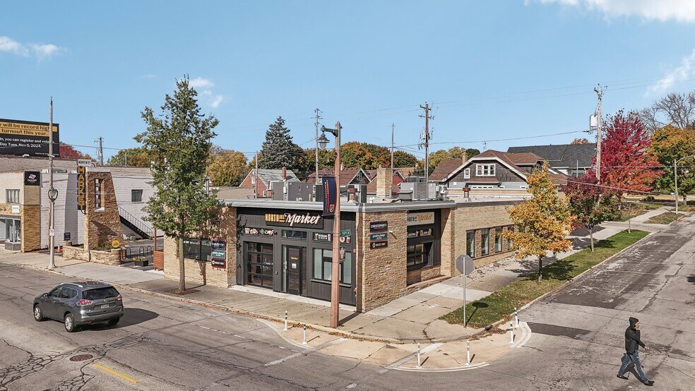 More Photos Of 5900 W North Ave, Milwaukee Restaurant For Lease