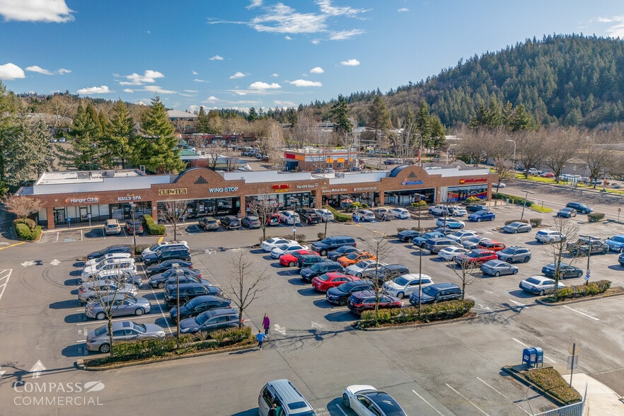 More Photos Of 10001-10117 SE Sunnyside Rd, Clackamas Unknown For Lease