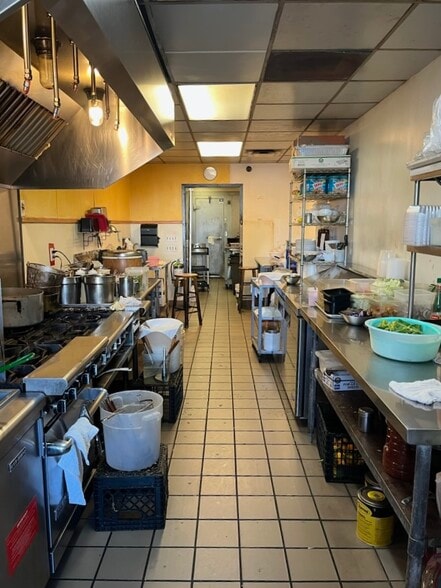 More Photos Of 3924 El Camino Real, Palo Alto Restaurant For Lease