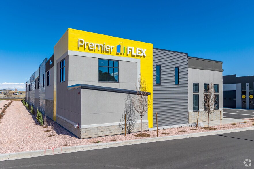 More Photos Of 5380 Ronald Reagan Blvd, Johnstown Light Distribution For Sale