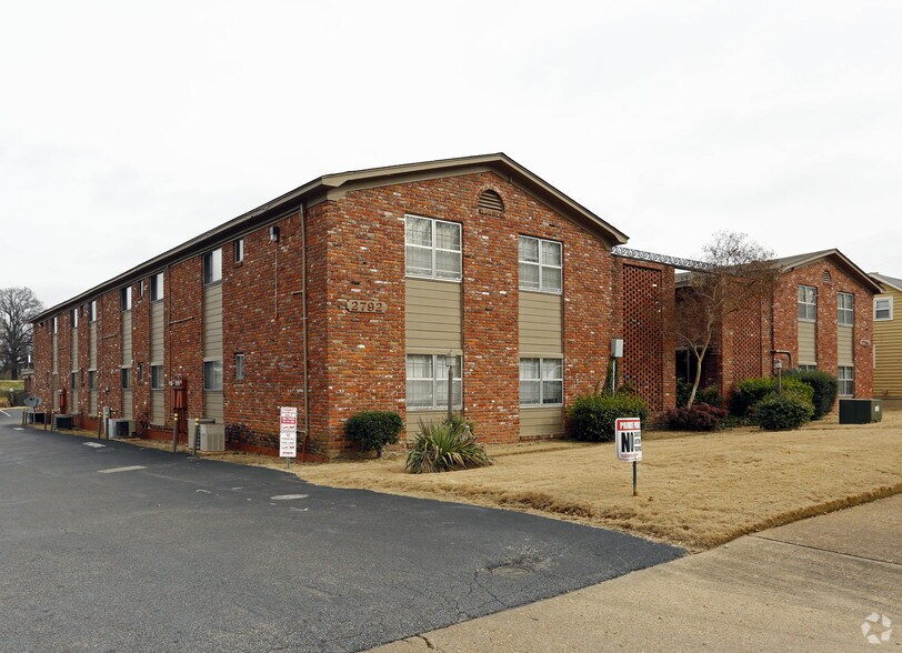 Primary Photo Of 2780 Madison Ave, Memphis Apartments For Sale