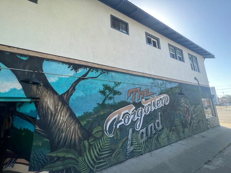 More Photos Of 401-405 Downey Ave, Modesto Freestanding For Lease