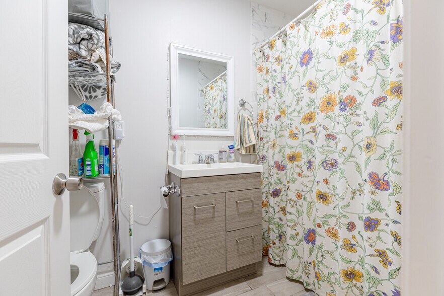 More Photos Of 291-293 E St, Boston Apartments For Sale
