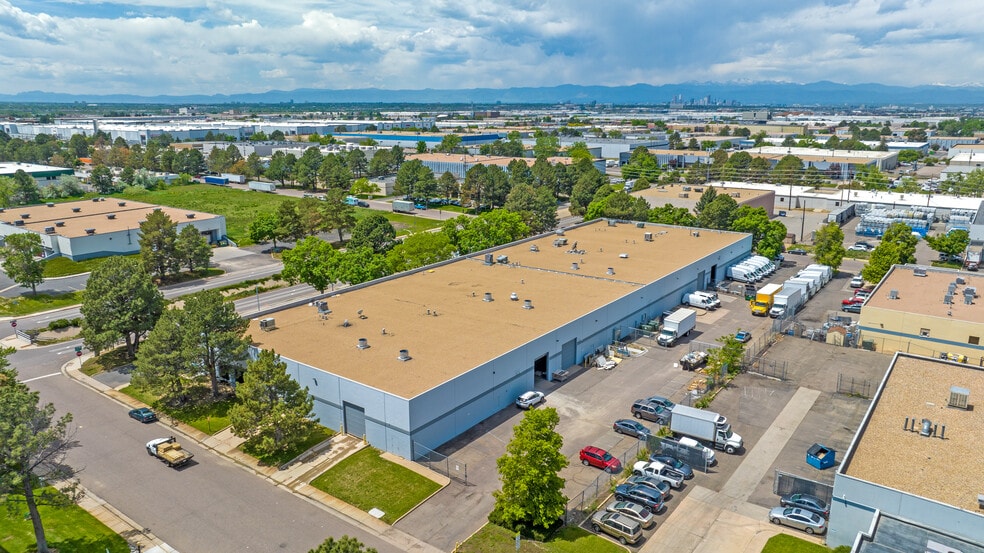 More Photos Of 11925-11945 E 49th Ave, Denver Distribution For Lease