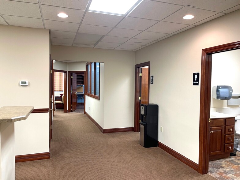 More Photos Of 530 Walnut Ave NE, Canton Storefront Retail Office For Sale