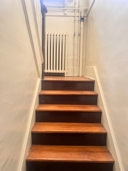 More Photos Of 2106 Westover Ave SW, Roanoke Apartments For Sale