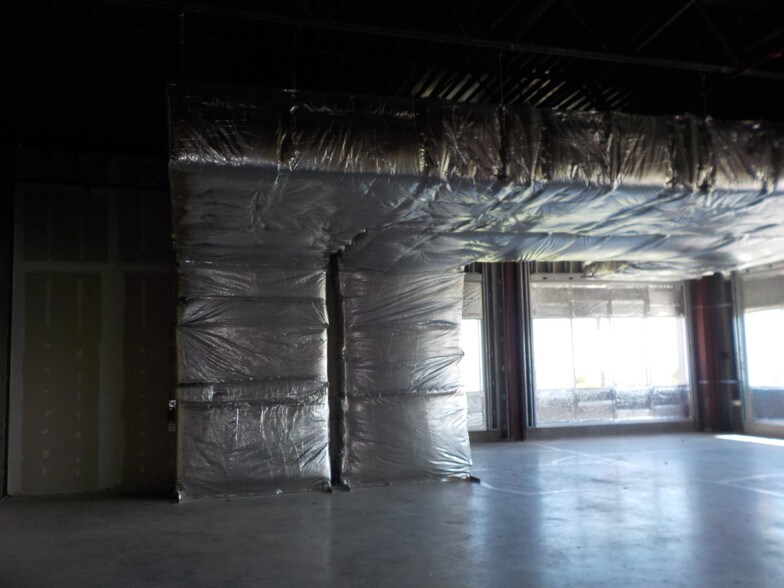 More Photos Of 5700 N Exp 77/83, Brownsville Medical For Lease