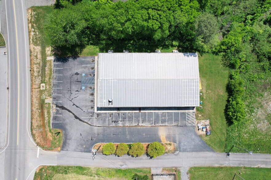 More Photos Of 14 Pine St N, Tennga Freestanding For Sale