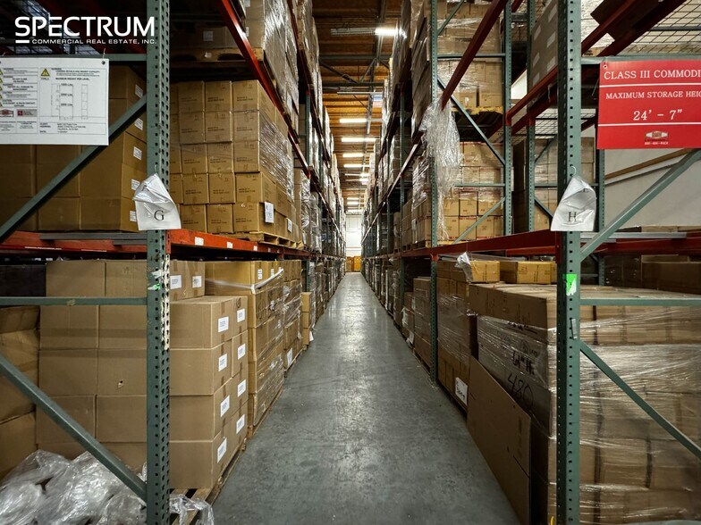 More Photos Of 28361-28385 Constellation Rd, Valencia Manufacturing For Lease