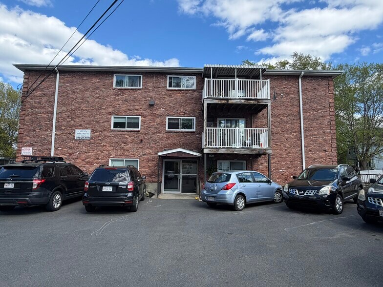 More Photos Of 38 Clapp St, Malden Apartments For Sale