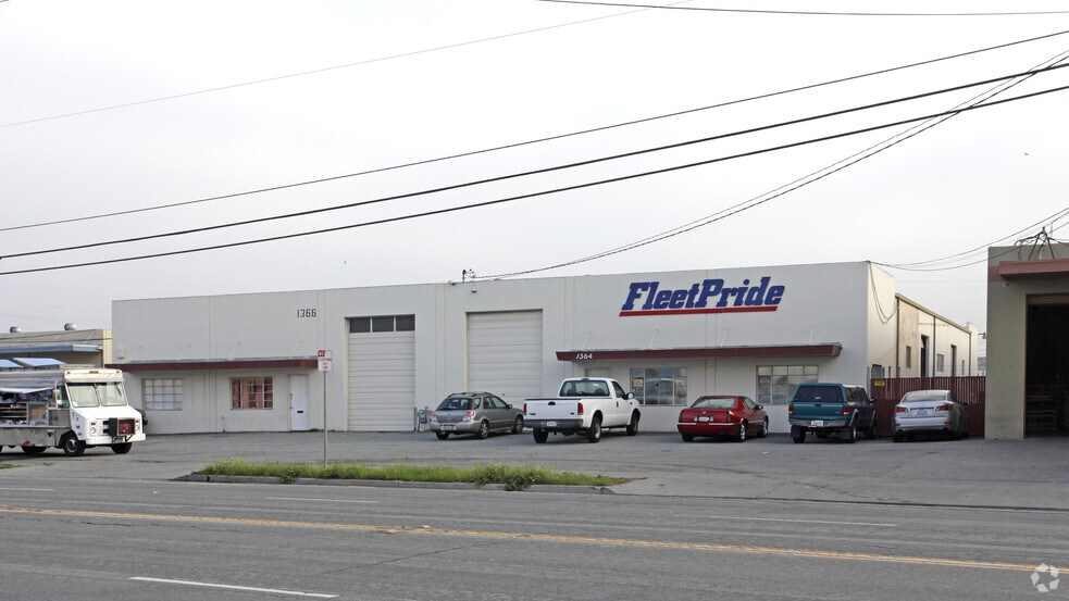 Primary Photo Of 1371 Old Bayshore Hwy, San Jose Warehouse For Sale