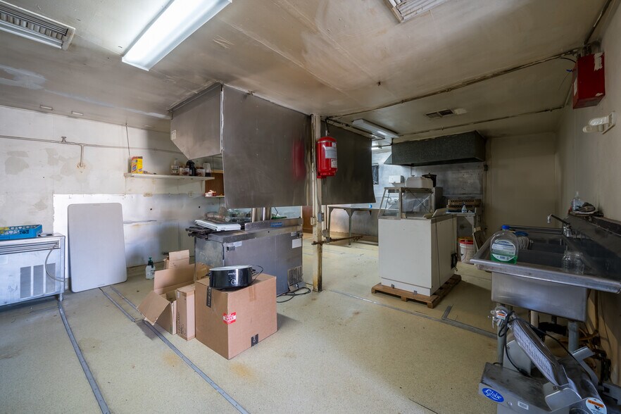 More Photos Of 19215 CA-46 East, Shandon General Retail For Sale