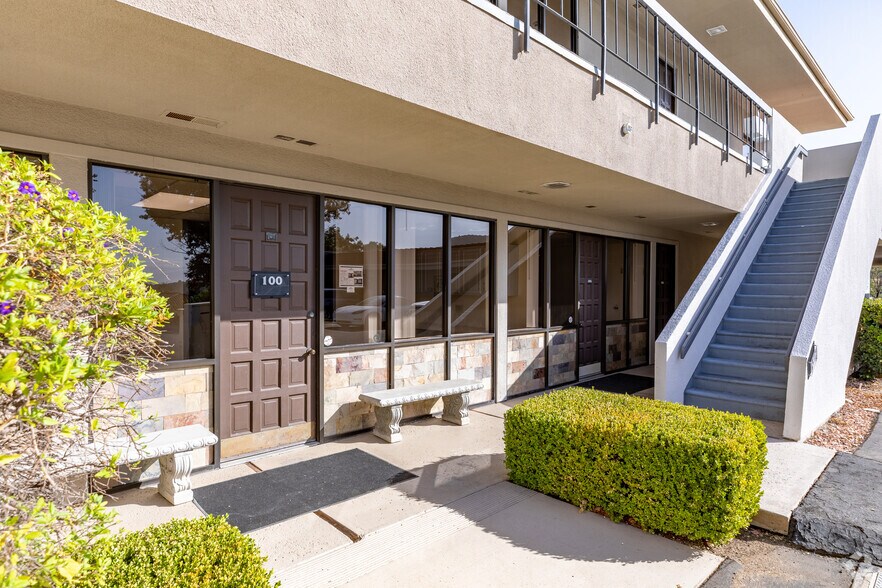 More Photos Of 15644 Pomerado Rd, Poway Medical For Sale