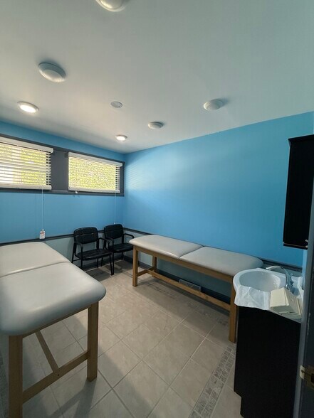 More Photos Of 7330 Indianapolis Blvd, Hammond Medical For Lease