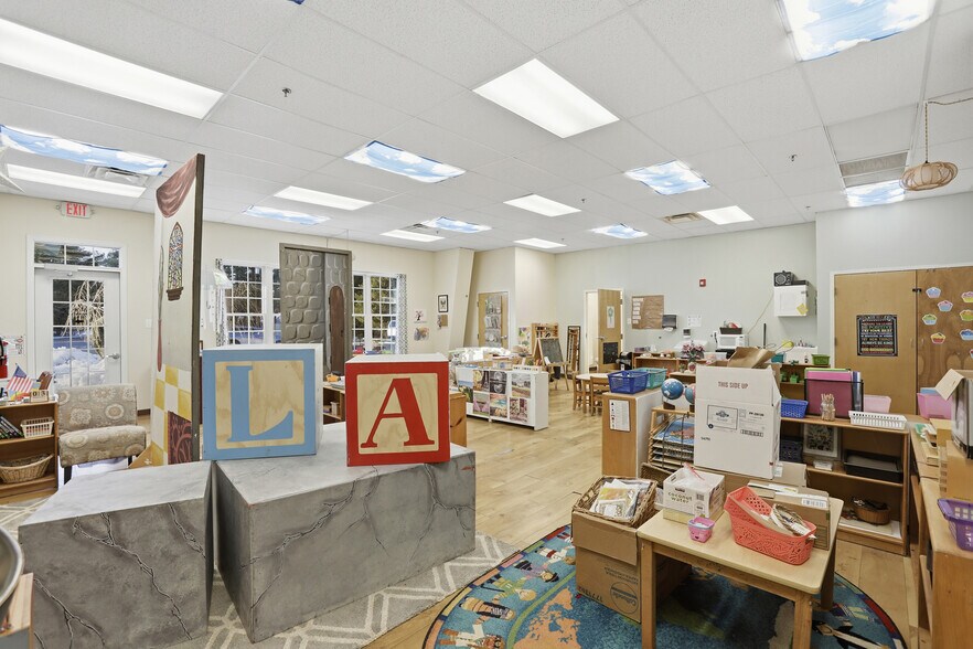 More Photos Of 10713 Tidewater Trl, Fredericksburg Schools For Sale