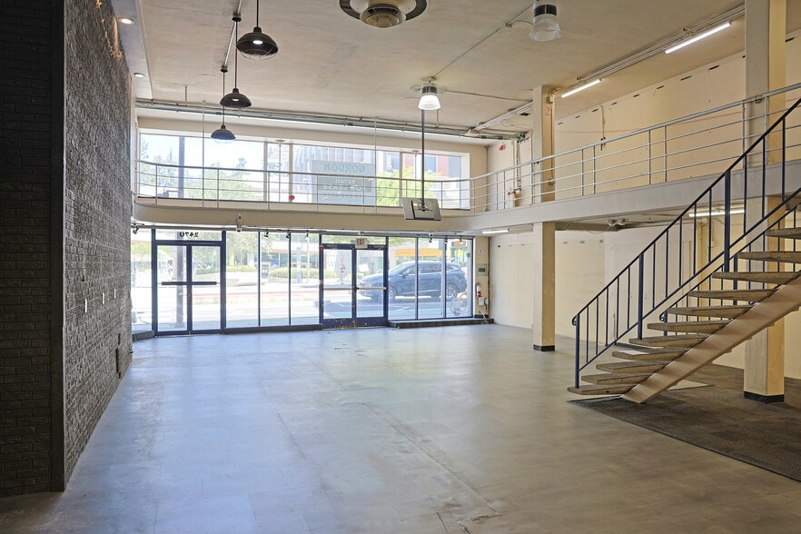 More Photos Of 2470 Bancroft Way, Berkeley Storefront Retail Office For Lease