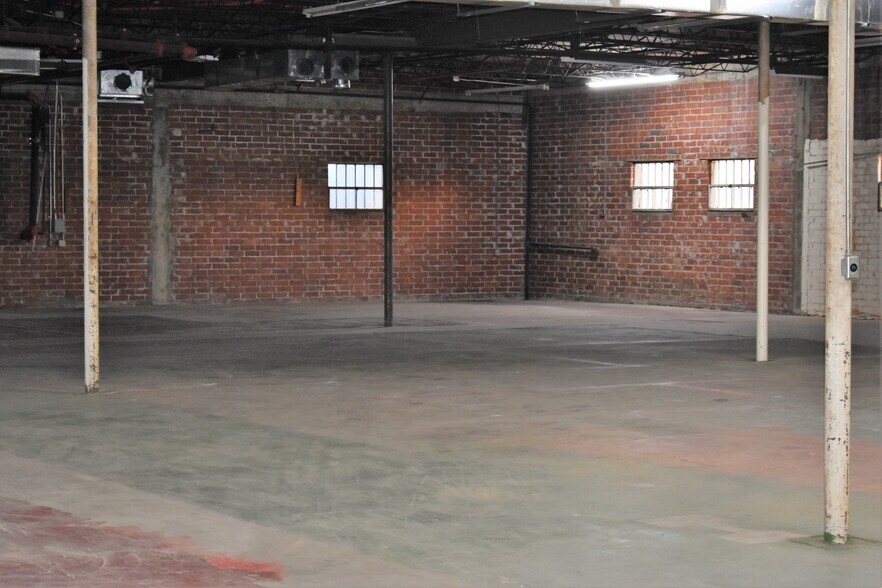 More Photos Of 1550 Jackson Ferry Rd, Montgomery Distribution For Lease