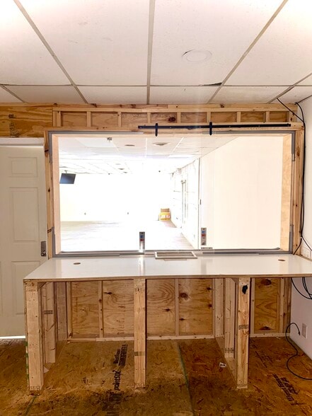 More Photos Of 3861 Washington Rd, East Point General Retail For Lease