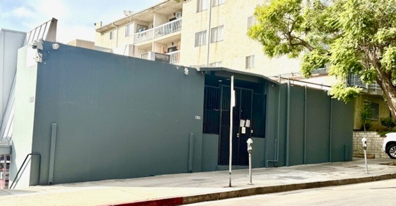 More Photos Of 7351-7369 W Sunset Blvd, Los Angeles Unknown For Lease
