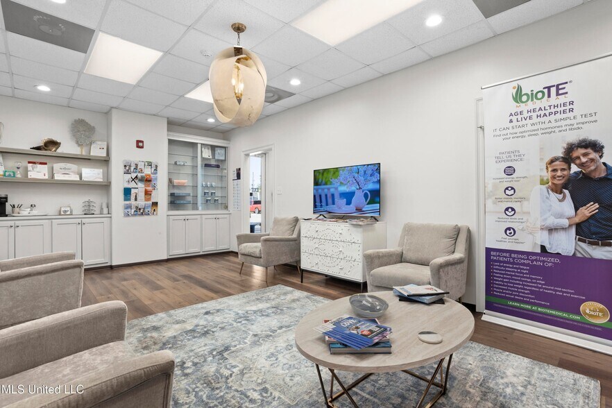 More Photos Of 2556 Marcia Ct, Biloxi Medical For Lease