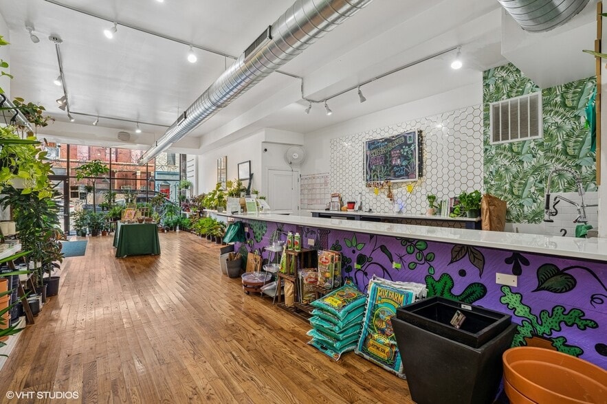 More Photos Of 2321 W North Ave, Chicago Storefront Retail Residential For Lease
