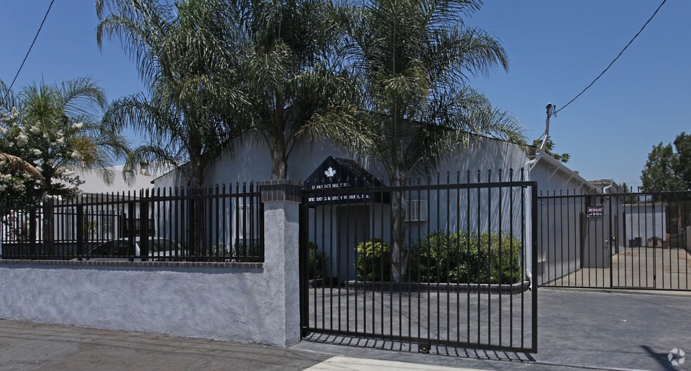 Primary Photo Of 10943 Schmidt Rd, South El Monte Light Manufacturing For Sale