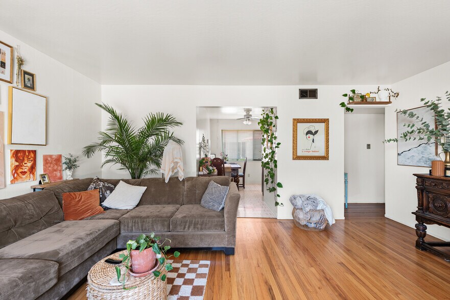 More Photos Of 505 Franklin St, Napa Apartments For Sale