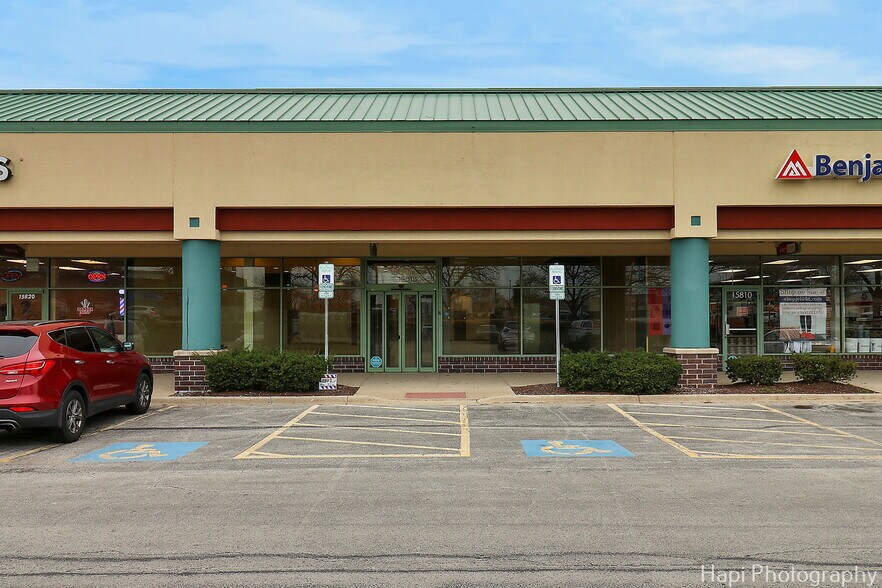 More Photos Of 15800-15840 S Harlem Ave, Orland Park Unknown For Lease