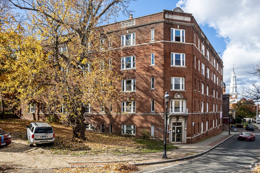 Primary Photo Of 37-39 Charter Oak Pl, Hartford Apartments For Sale