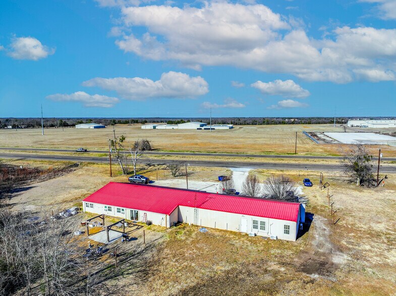 More Photos Of 3402 Goodnight Blvd, Wills Point Research And Development For Sale