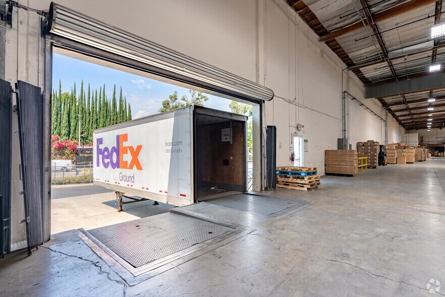 More Photos Of 2720 Pellissier Pl, City Of Industry Warehouse For Lease